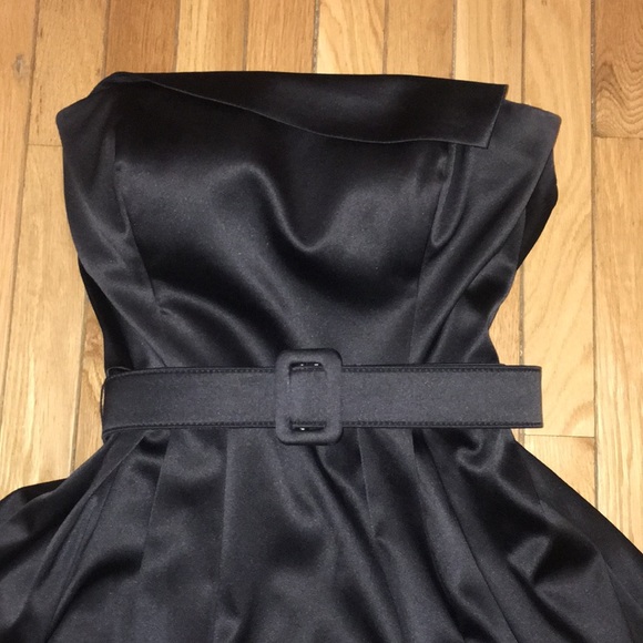 Little cocktail dress - Picture 2 of 3